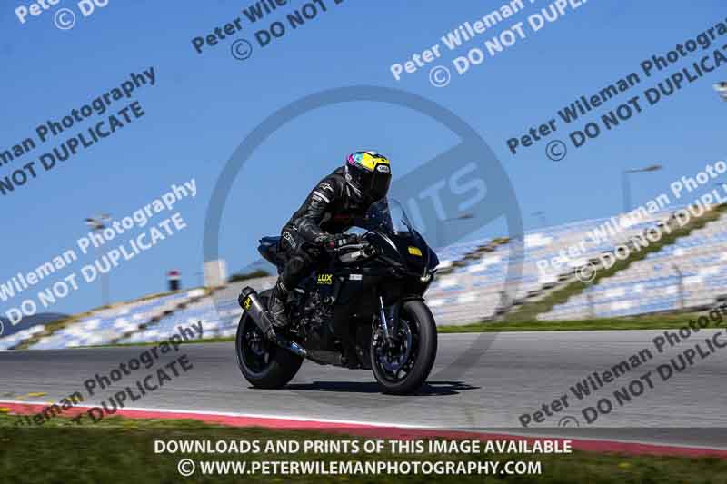 motorbikes;no limits;peter wileman photography;portimao;portugal;trackday digital images